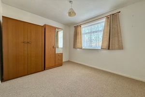 Bedroom 4- click for photo gallery